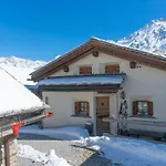 Chesa Cavril By Interhome Hébergement de vacances *